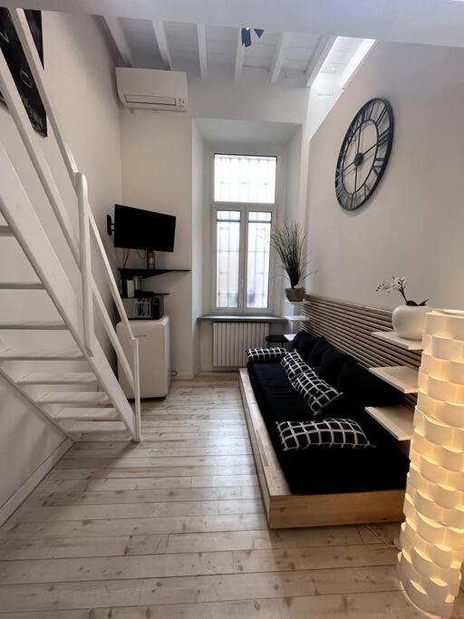 דירות Amazing Little Loft In The Center Of מילאנו מראה חיצוני תמונה
